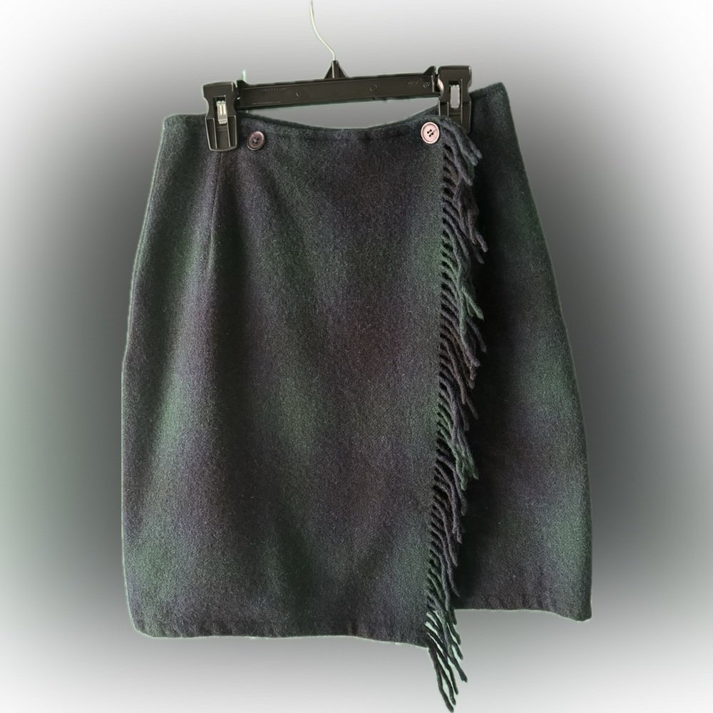 Vintage Eddie Bauer Green & Navy Blue Plaid Women’s Wool Mini Skirt